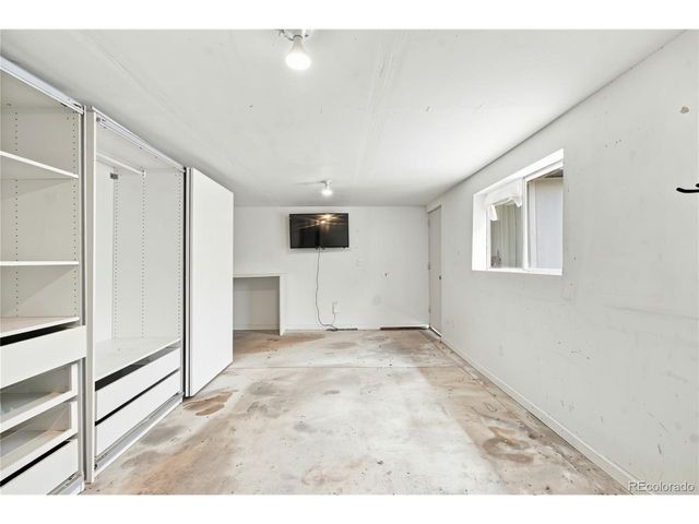 2085 Fenton St, Edgewater, CO 80214