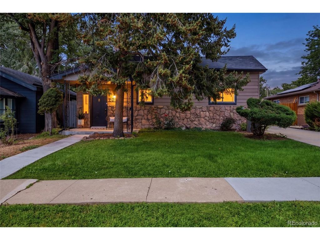 2085 Fenton St, Edgewater, CO 80214