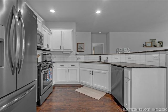 7312 S Gardenia Avenue, Broken Arrow, OK 74011