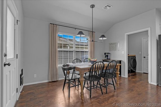 7312 S Gardenia Avenue, Broken Arrow, OK 74011