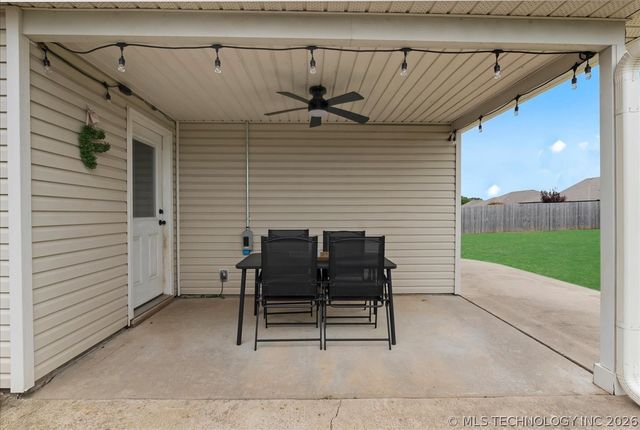 7312 S Gardenia Avenue, Broken Arrow, OK 74011