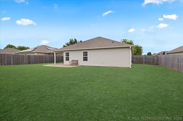 7312 S Gardenia Avenue, Broken Arrow, OK 74011