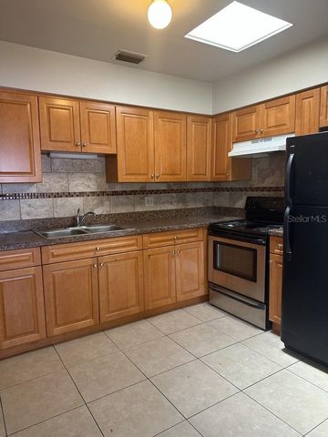 6568 S WEST SHORE CIRCLE, Tampa, FL 33616