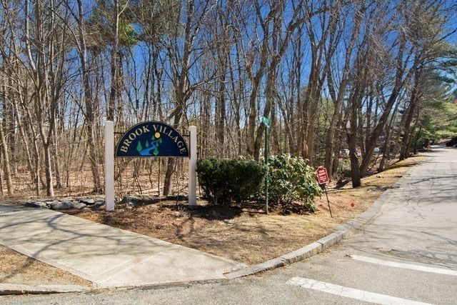 32 Spencer Rd 26M, Boxborough, MA 01719