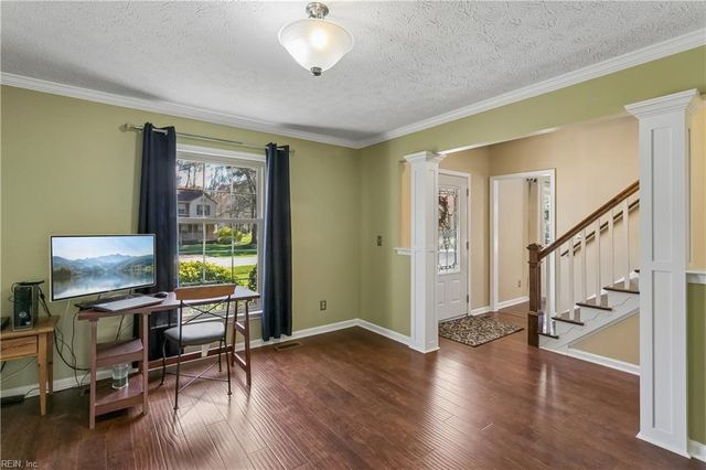 203 Mill XING, Yorktown, VA 23693