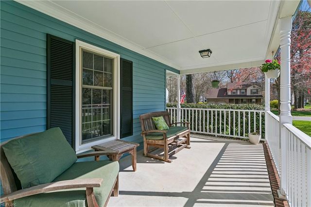 203 Mill XING, Yorktown, VA 23693