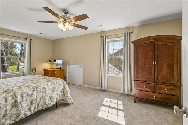 203 Mill XING, Yorktown, VA 23693