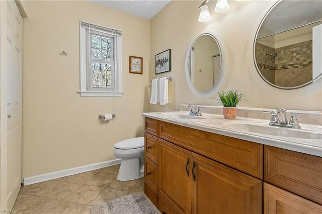 203 Mill XING, Yorktown, VA 23693