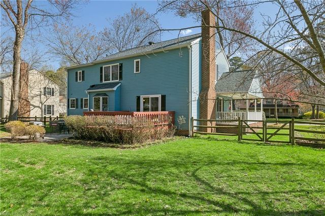 203 Mill XING, Yorktown, VA 23693