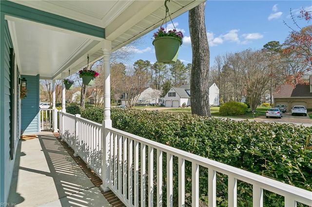 203 Mill XING, Yorktown, VA 23693