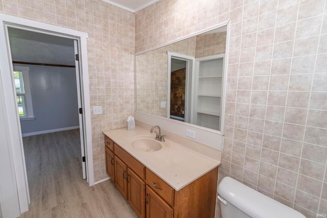 30343 Wolf Avenue, Elkhart, IN 46516