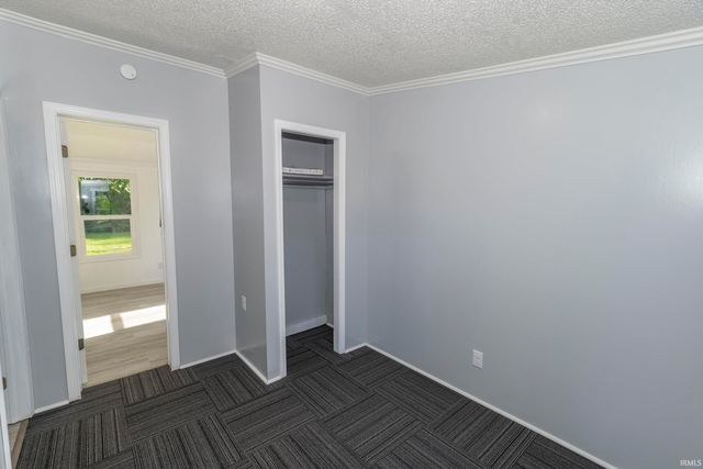 30343 Wolf Avenue, Elkhart, IN 46516