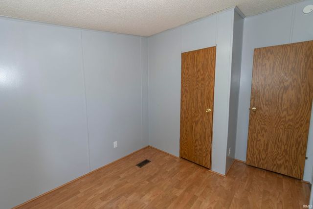30343 Wolf Avenue, Elkhart, IN 46516