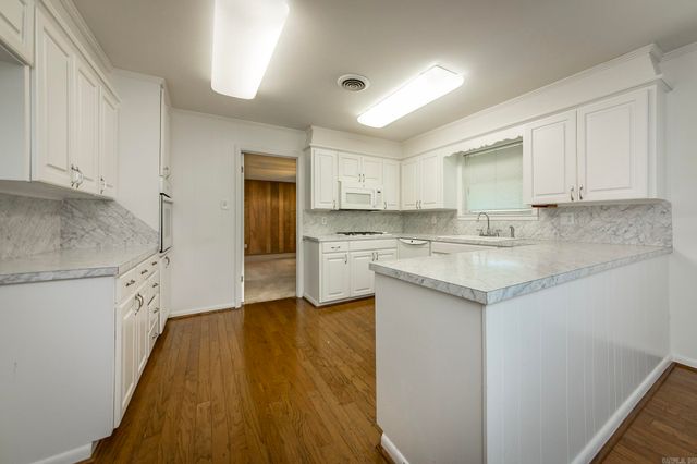 1001 Biscayne Drive, Little Rock, AR 72227