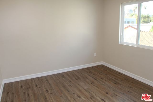 15431 HUSTON Street, Sherman Oaks, CA 91403