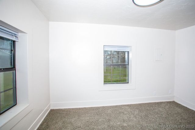 20 8th NW, Ardmore, OK 73401