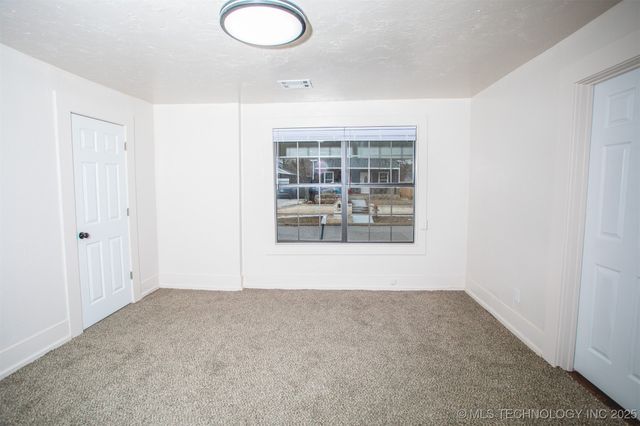 20 8th NW, Ardmore, OK 73401