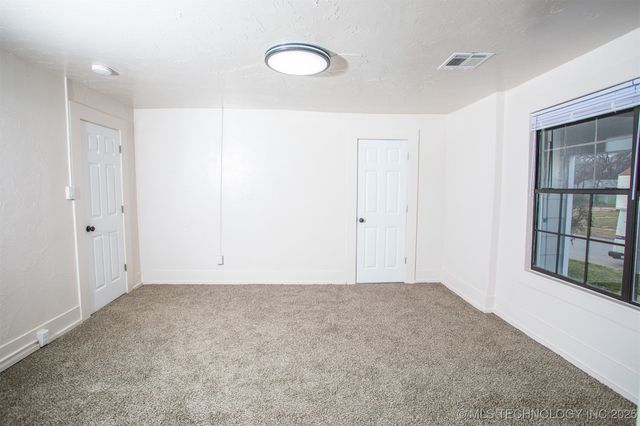 20 8th NW, Ardmore, OK 73401