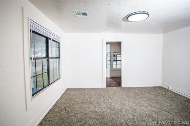 20 8th NW, Ardmore, OK 73401