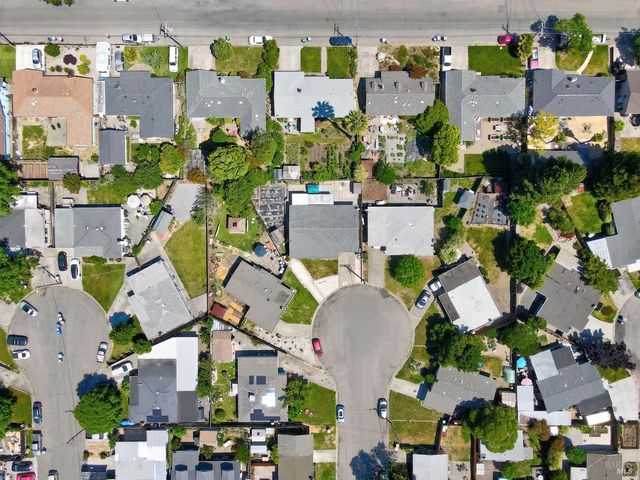 14 Margo Ct, Napa, CA 94558