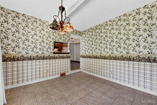 105 Willow Drive, Eureka, MO 63025
