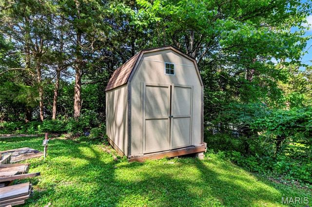 105 Willow Drive, Eureka, MO 63025