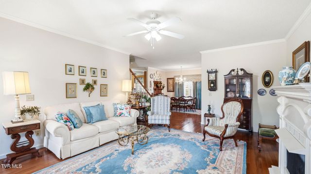 1218 Glen Abbey Way, Johnson City, TN 37615