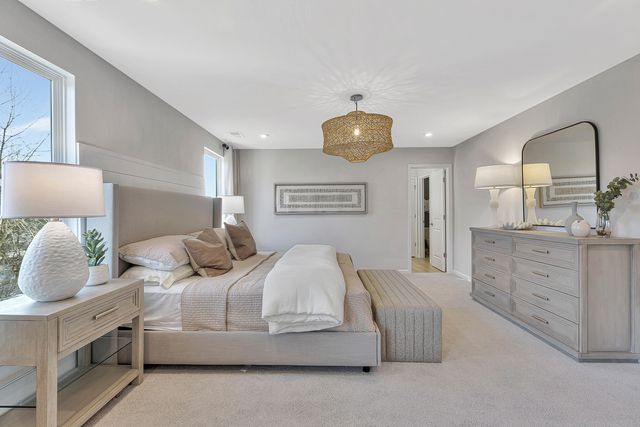 12486 Killarney Drive, Lemont, IL 60439