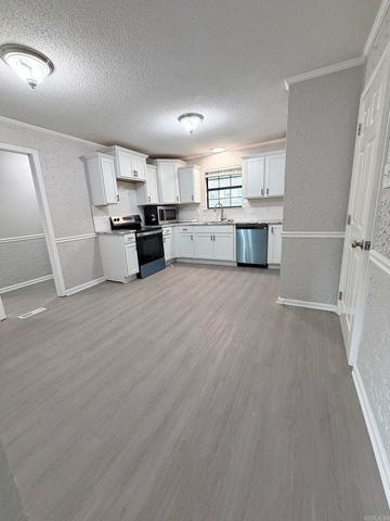 8408 Easy Street, Sherwood, AR 72120