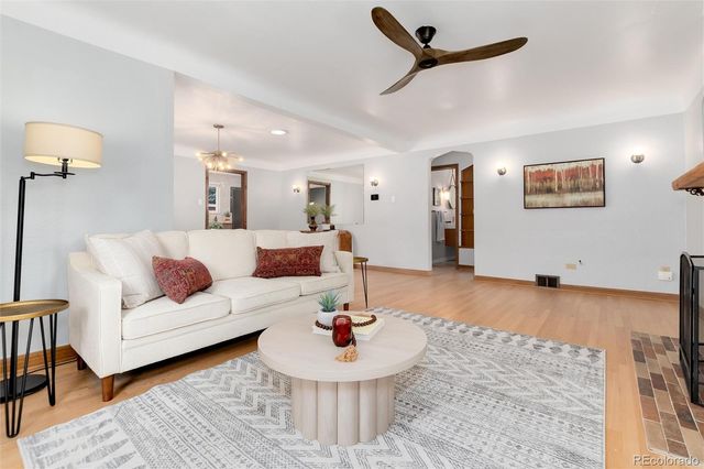 1595 S Downing Street, Denver, CO 80210