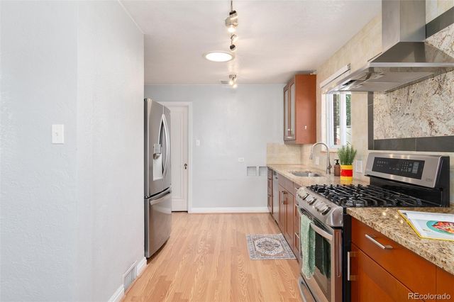 1595 S Downing Street, Denver, CO 80210