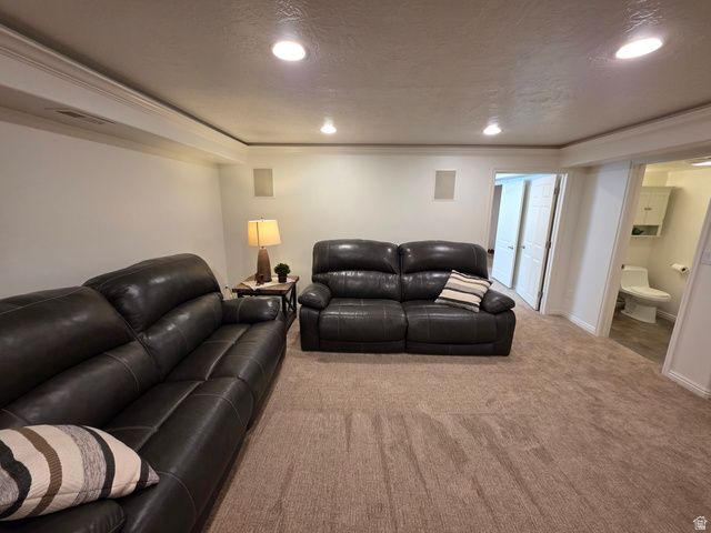 11176 S MIDAS TRAIL RD, South Jordan, UT 84095