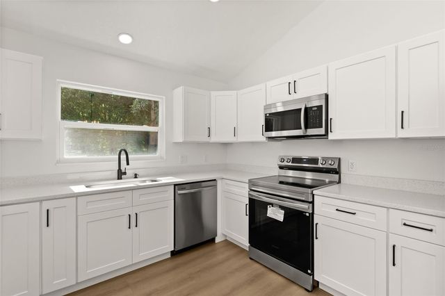 7336 BORDWINE DRIVE, Orlando, FL 32818