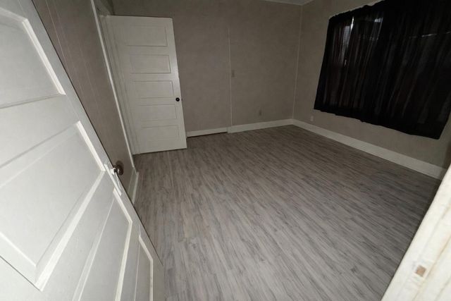 2410 Fisher Street, Plainview, TX 79072