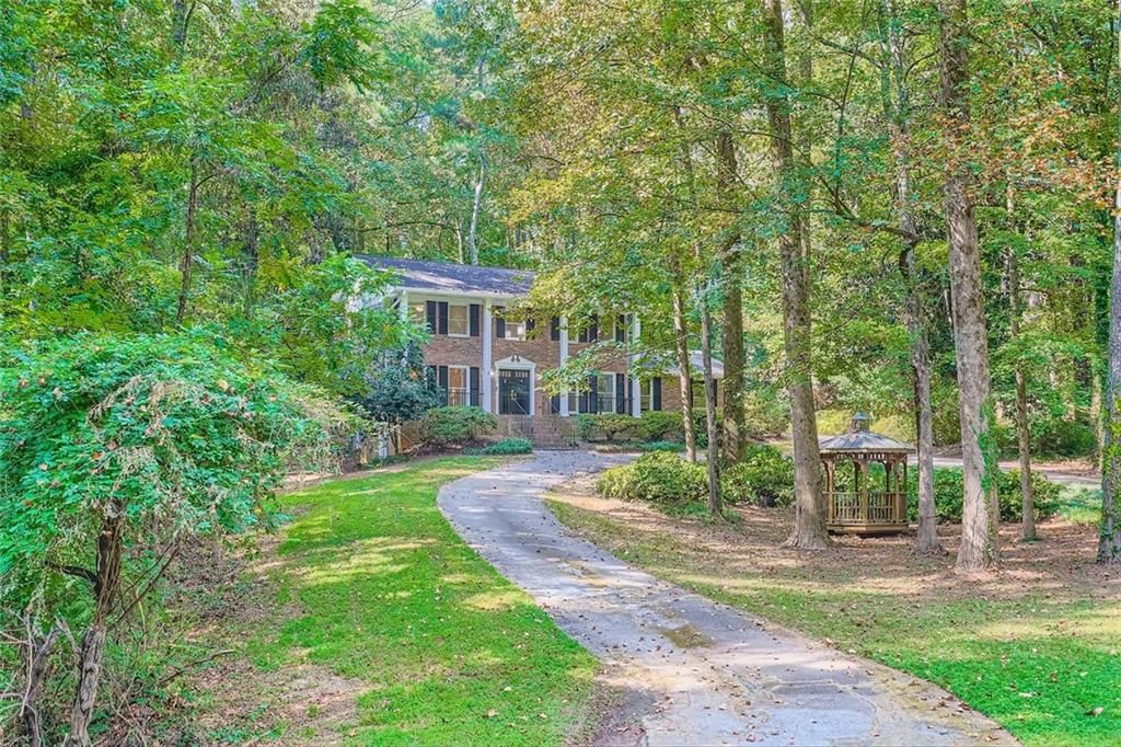 4999 Antebellum Drive, Stone Mountain, GA 30087