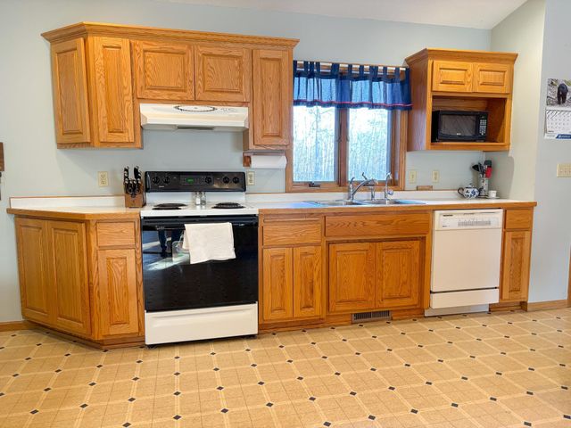 31741 170th Street, Detroit Lakes, MN 56501