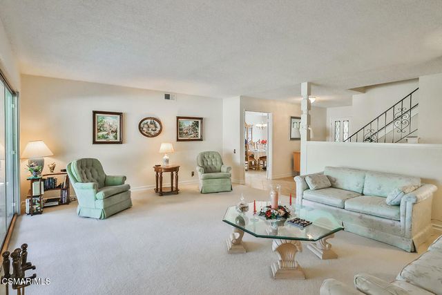 5260 Edgeware Drive, Agoura Hills, CA 91301