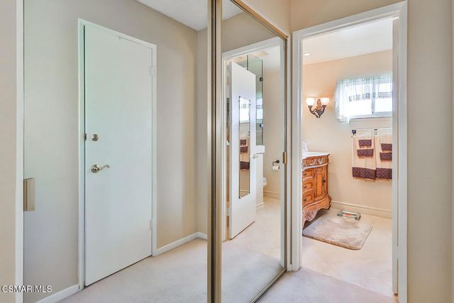 5260 Edgeware Drive, Agoura Hills, CA 91301
