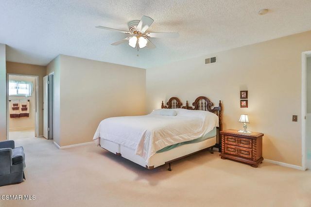 5260 Edgeware Drive, Agoura Hills, CA 91301