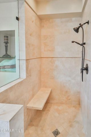 5260 Edgeware Drive, Agoura Hills, CA 91301
