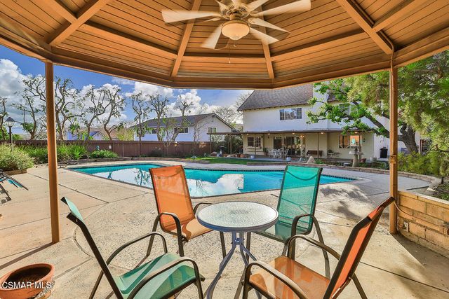 5260 Edgeware Drive, Agoura Hills, CA 91301