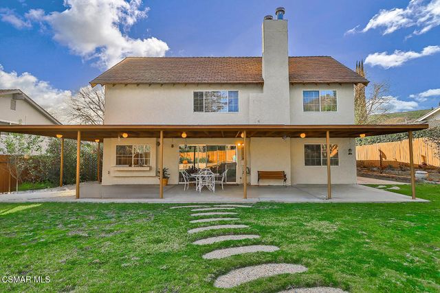 5260 Edgeware Drive, Agoura Hills, CA 91301