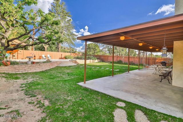 5260 Edgeware Drive, Agoura Hills, CA 91301