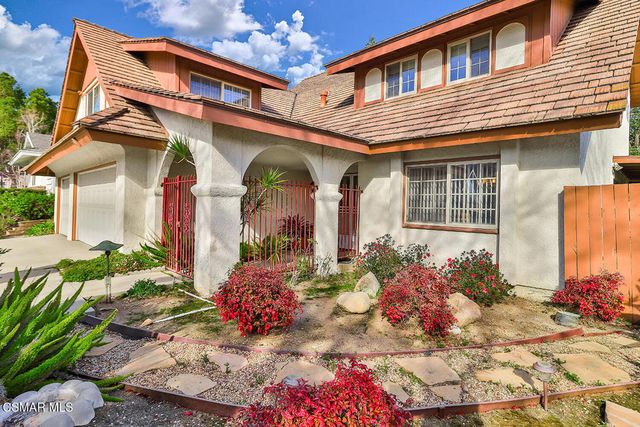 5260 Edgeware Drive, Agoura Hills, CA 91301
