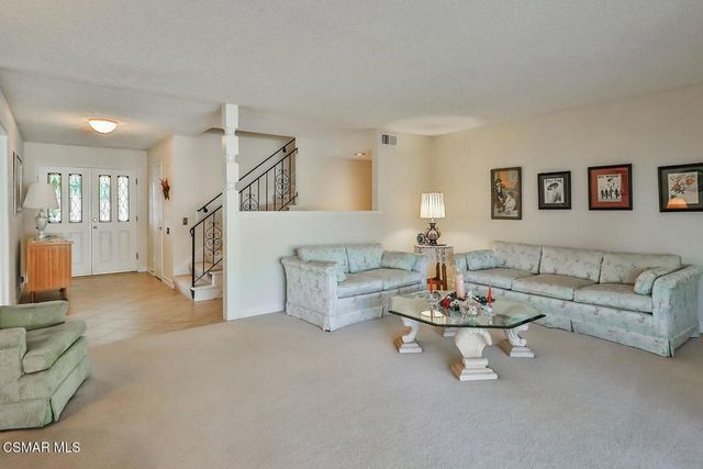 5260 Edgeware Drive, Agoura Hills, CA 91301
