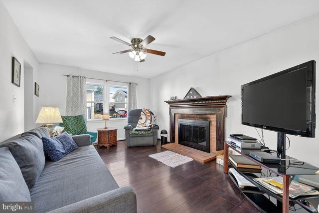 6508 DELIA DR, Alexandria, VA 22310