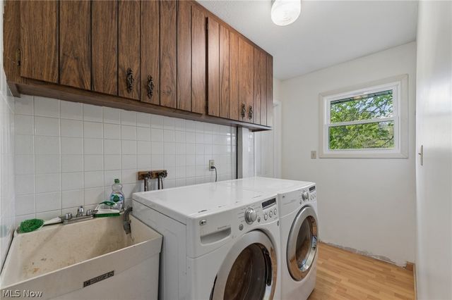 111 Leaview Lane, Chagrin Falls, OH 44022