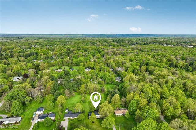 111 Leaview Lane, Chagrin Falls, OH 44022