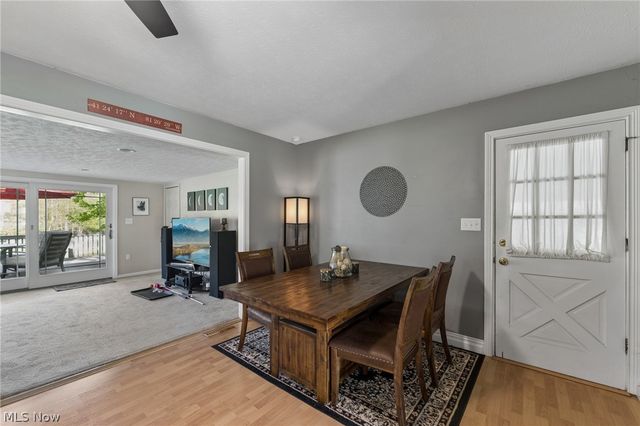 111 Leaview Lane, Chagrin Falls, OH 44022