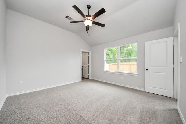 18728 Loom Drive, Conroe, TX 77306